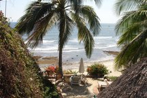 3 Beachfront Houses on Private Gate