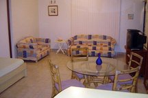 Apt. Close to Beaches & Town w/ AC