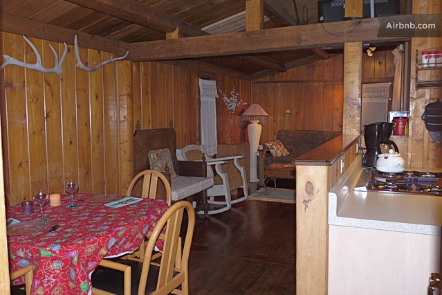 Stay at 'Beauty on a Budget open space cabin' by the night/month (Victor) $65