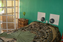 GREEN ROOM with ensuite bathroom 