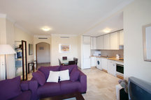 Luxury 2 Bed Apartment with Garden