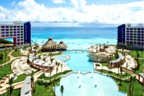 Eternity Pool, Sun and Beach 