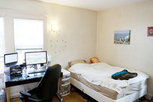 Single Room in Berkeley Home