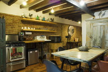 House on 11th - Garden Level Apt.
