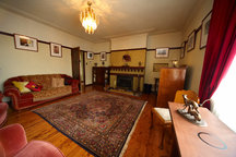 Art Deco Flat in the Blue Mountains