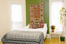 Lovely Room in Gorgeous Victorian 