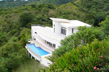 Casa Infinito Ocean View and Jungle