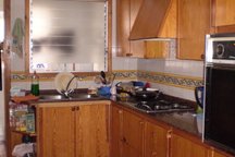 se alquila habitación 