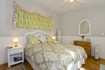 Sage Room