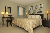 Private Suite 3 Blocks From Beach! 