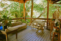 Tamarindo Beachfront Surfhouse