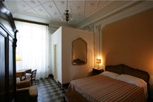 1Villa btween Tuscany & CinqueTerre