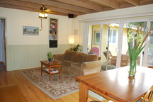 House, walk to UCSC, near beach
