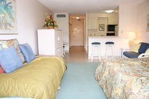 Lahaina Shores Beach Resort