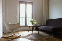 Charming 6th floor Parisian Apt 