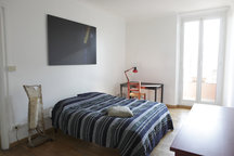 HUGE WI FI BRIGHT ROOM IN TESTACCIO