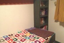 Private Bedroom: Eng & ASL 