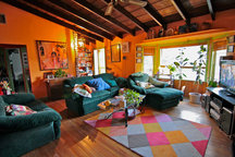 Onion Ring Guest House /YogaReTreat