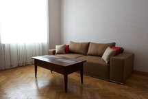 Hotel-type apt close to center