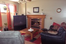 Cozy self contained Apartment 