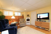 Private Central City  LaDonna Suite