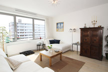 Anila's Cosy Apartment with Balcony