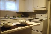 2 bedroom apartment in Leslieville