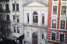 ★ Exquisite East Village brownstone