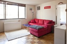 Sunny 1 Bedroom Apt in Chelsea! 