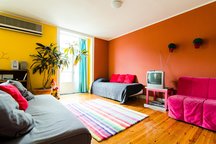 Coliseum apartment in pedestrian st