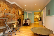 Private Historic Rowhouse 1BR Apt