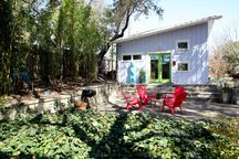 Cozy Casita Near Downtown in SoCo