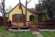 Spacious 2bedroom, 2bathroom house 