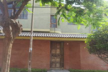 AVAILABLE ROOMS OR HOUSE FOR RENT
