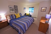 Upscale 3BR Downtown Mountn Retreat