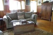 Cute cottage 1 mile from beach