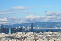Newly Remodeled SF View Apartment