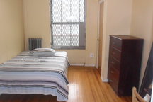Brooklyn room near Manhattan