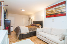 Cozy Upper East Side Studio