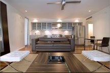 691sf Condo at the Fontana- pool 