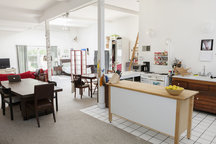 Couches in Spacious Studio & Garden
