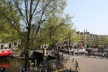 Central Amsterdam Canal View Flat