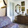 Cheap central big room in Barcelona