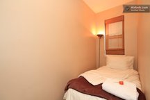 SWEET CHELSEA ROOM (small but cute)