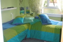double room, bathroom & breakfast