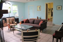 Cool SoCo Getaway, Great for Groups