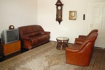 Top-apartment, central