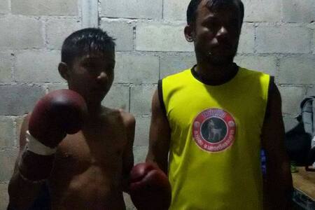 Learning Real Thai boxing - Appartamento