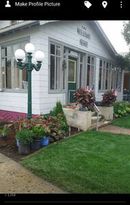 Spacious 5 bedroom historical home - Hoopeston - Casa