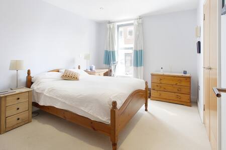 Luxury 1 Bedroom Flat To Rent High Wycombe(43).jpg